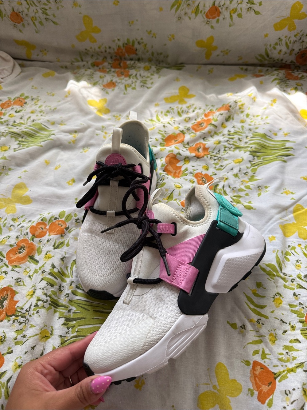 NIKE Air Huarache City Low ‘Hyper Jade’ Sneakers